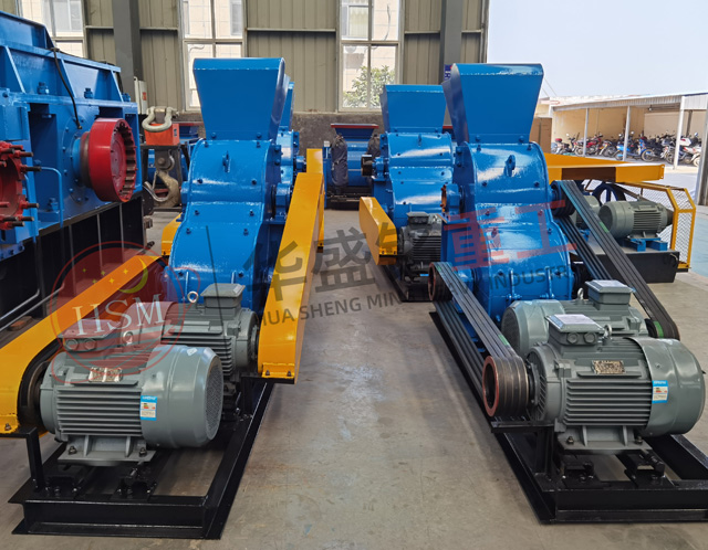 建筑水泥塊破碎產(chǎn)量70噸以上用哪個型號雙級破碎機(jī)？